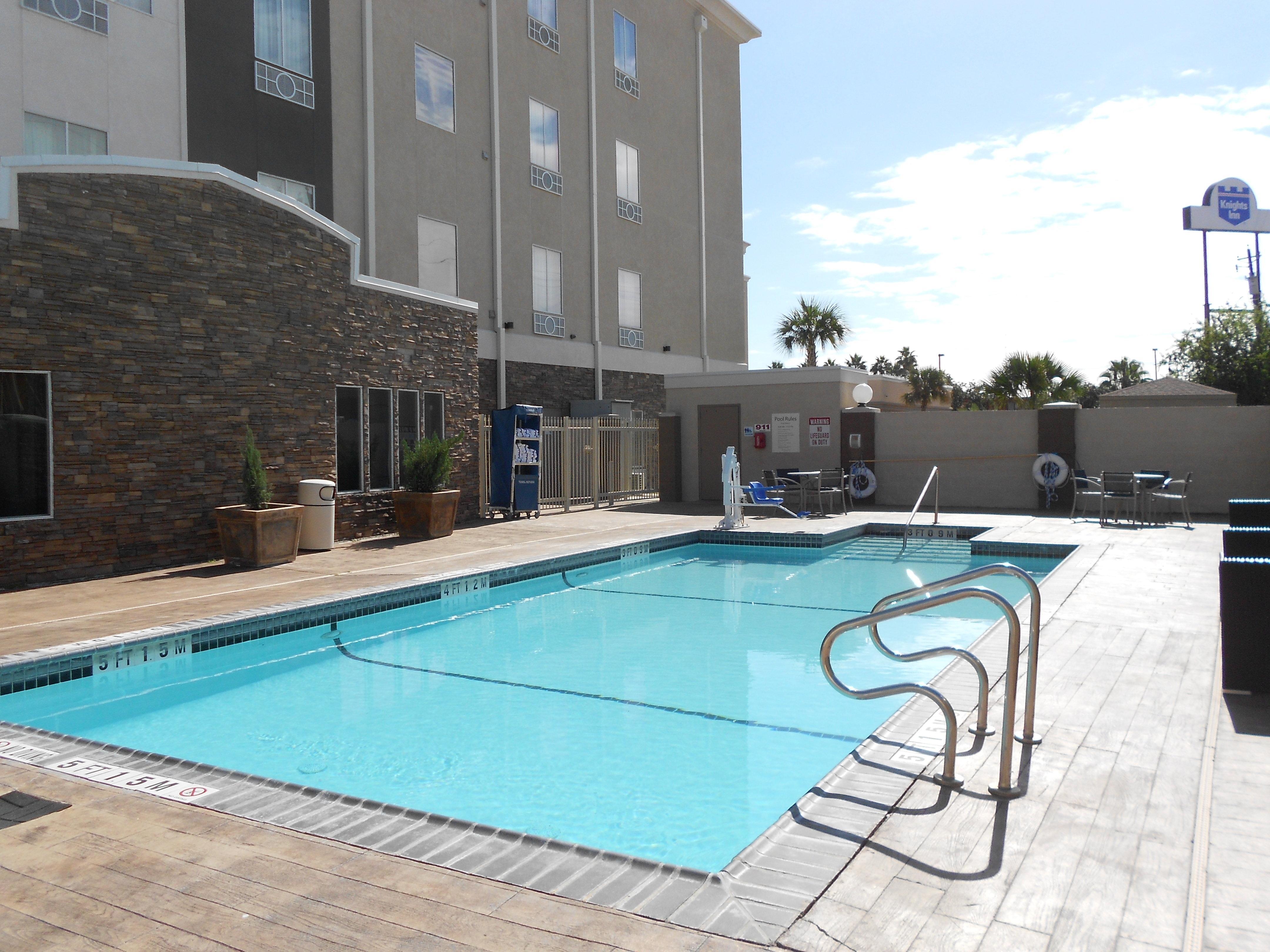 Holiday Inn Express & Suites Corpus Christi - North, An Ihg Hotel Exterior photo